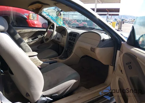 2002 Ford Mustang z USA, uszkodzony, nr VIN 1FAFP40482F107514